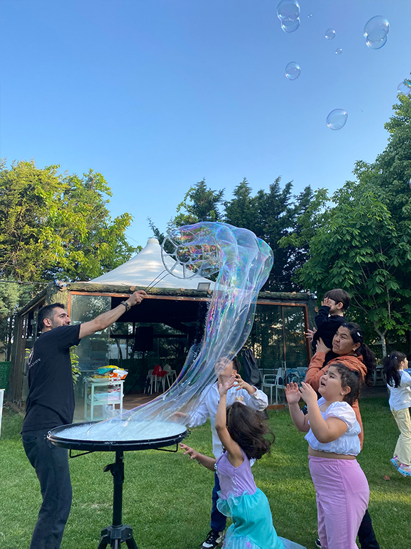 İnteraktif Bubble Show